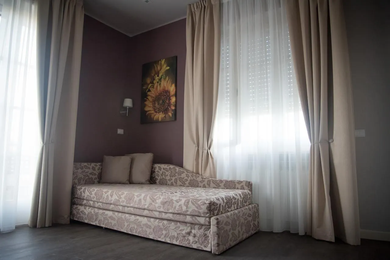 H2O Bed & Breakfast Sirmione 0*,  Italy