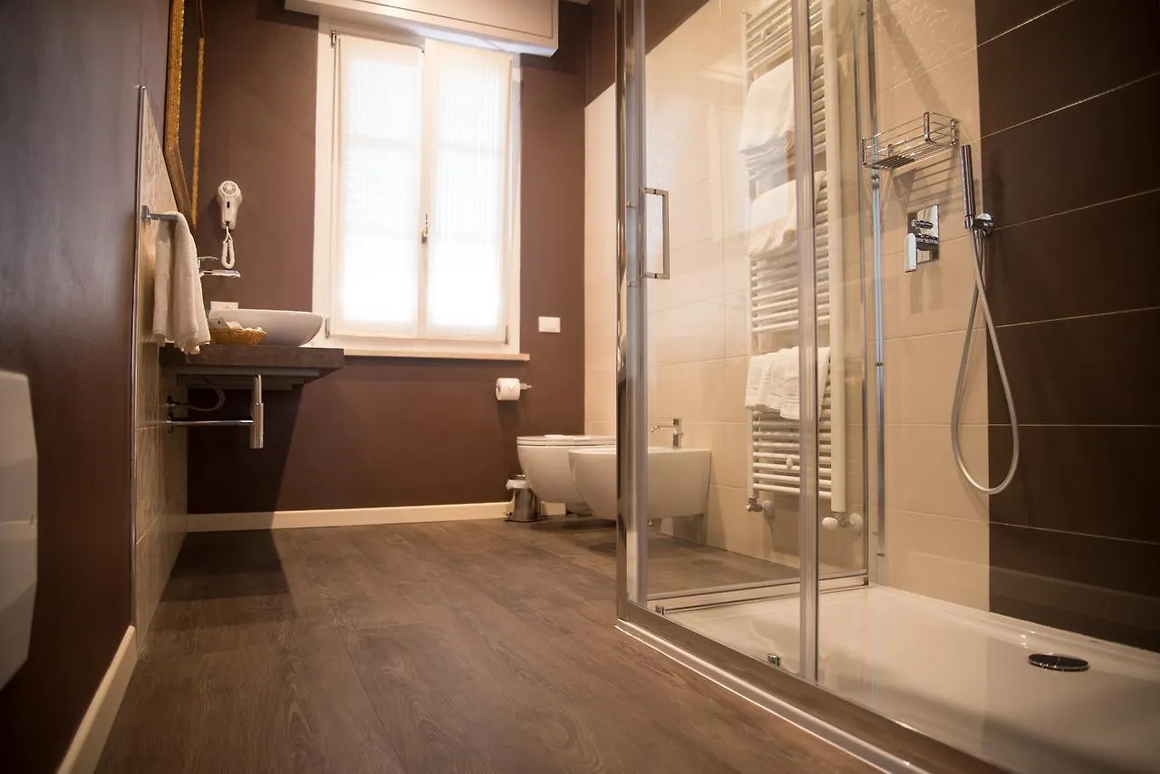 H2O Bed and Breakfast Sirmione 0*,