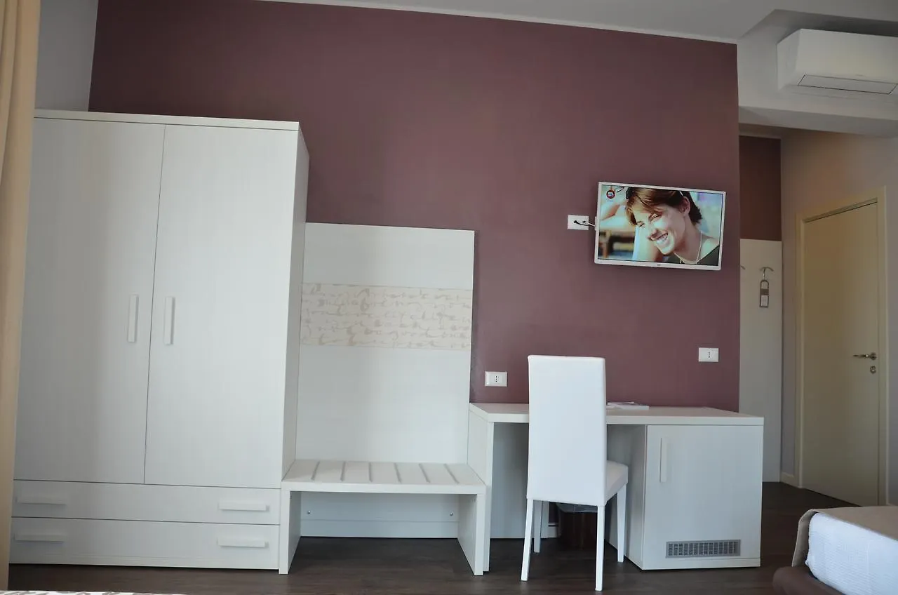 H2O Bed and Breakfast Sirmione 0*,