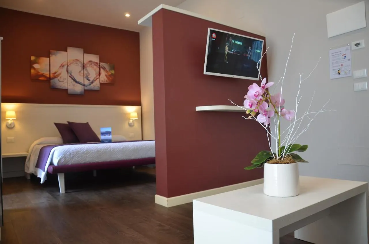 H2O Bed and Breakfast Sirmione 0*,