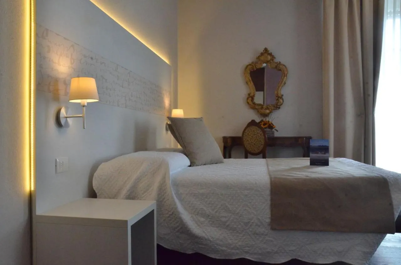H2O Bed and Breakfast Sirmione Italië