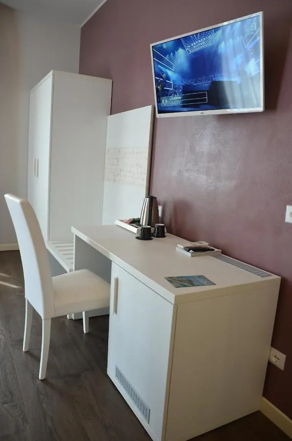 H2O Bed and Breakfast Sirmione